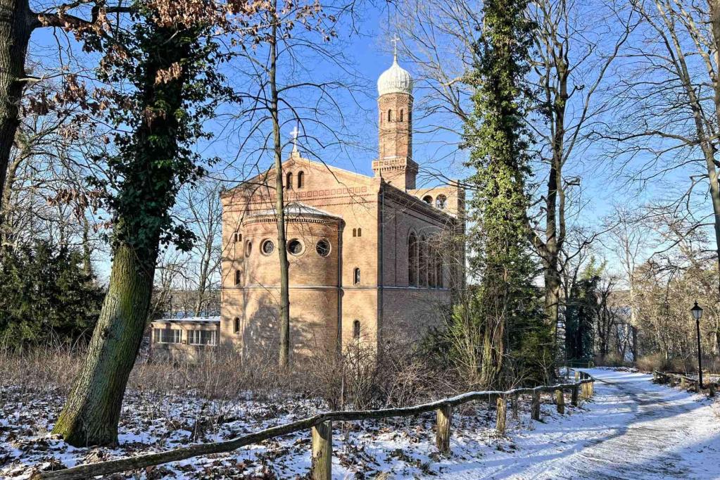 Berlin Wannsee St Peter und Paul