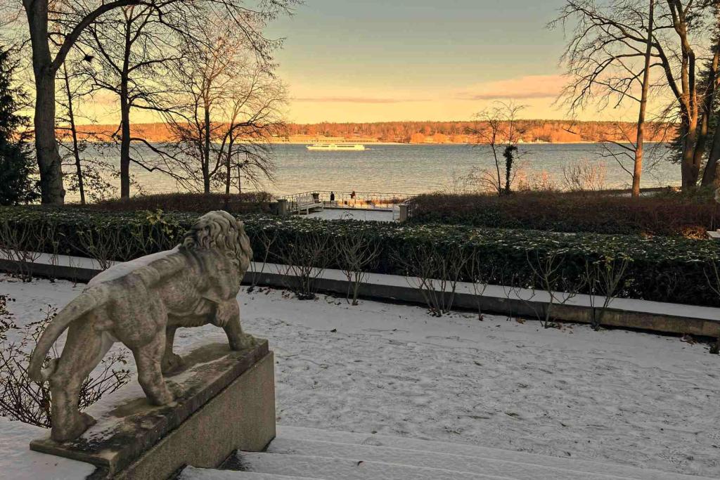 Berlin Haus der Wannseekonferenz Wannseeblick