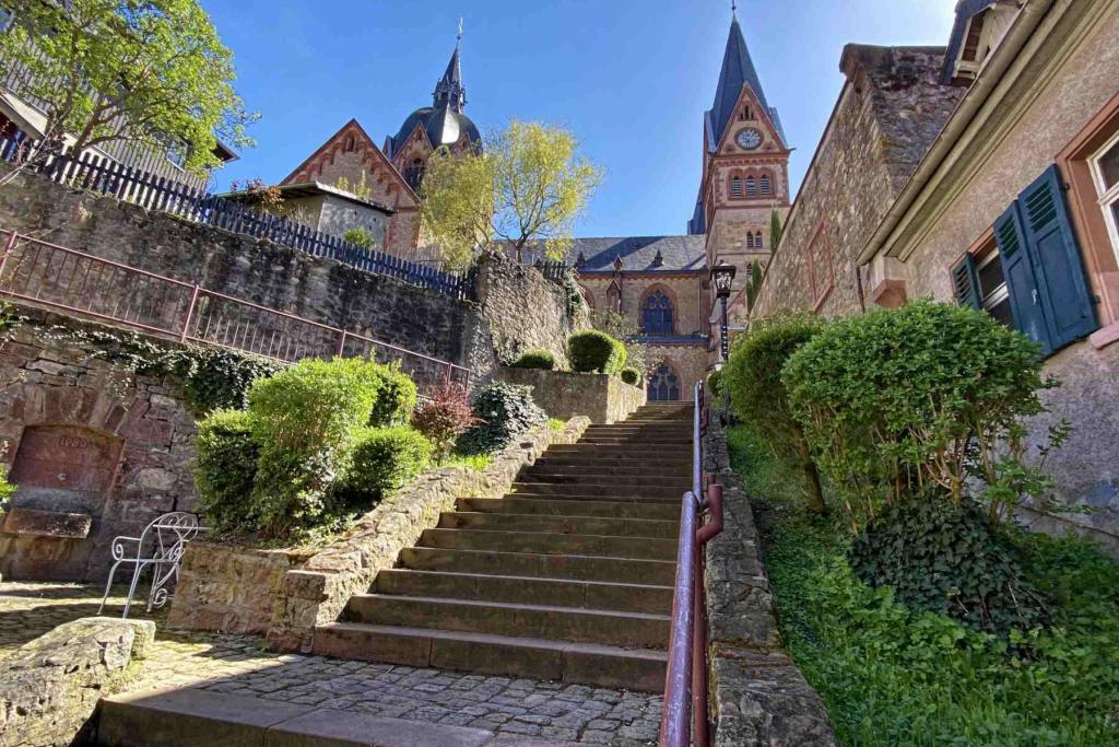 Heppenheim Treppe St. Peter