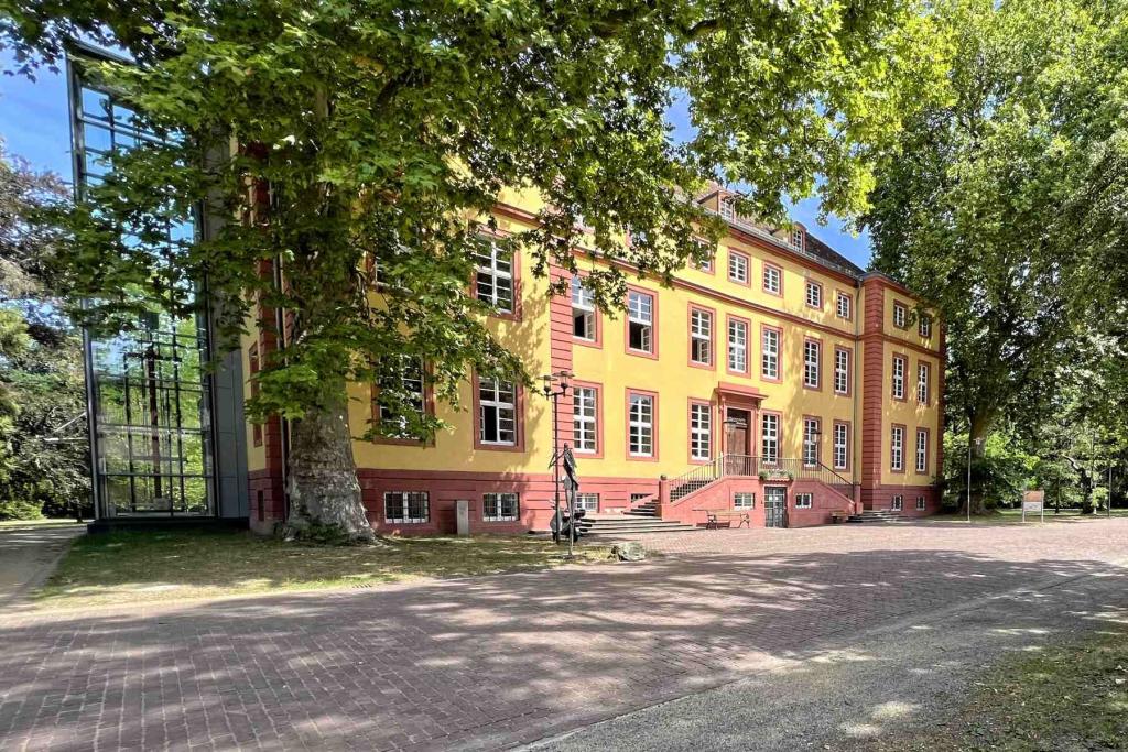 Schlitz Schloss Hallenburg