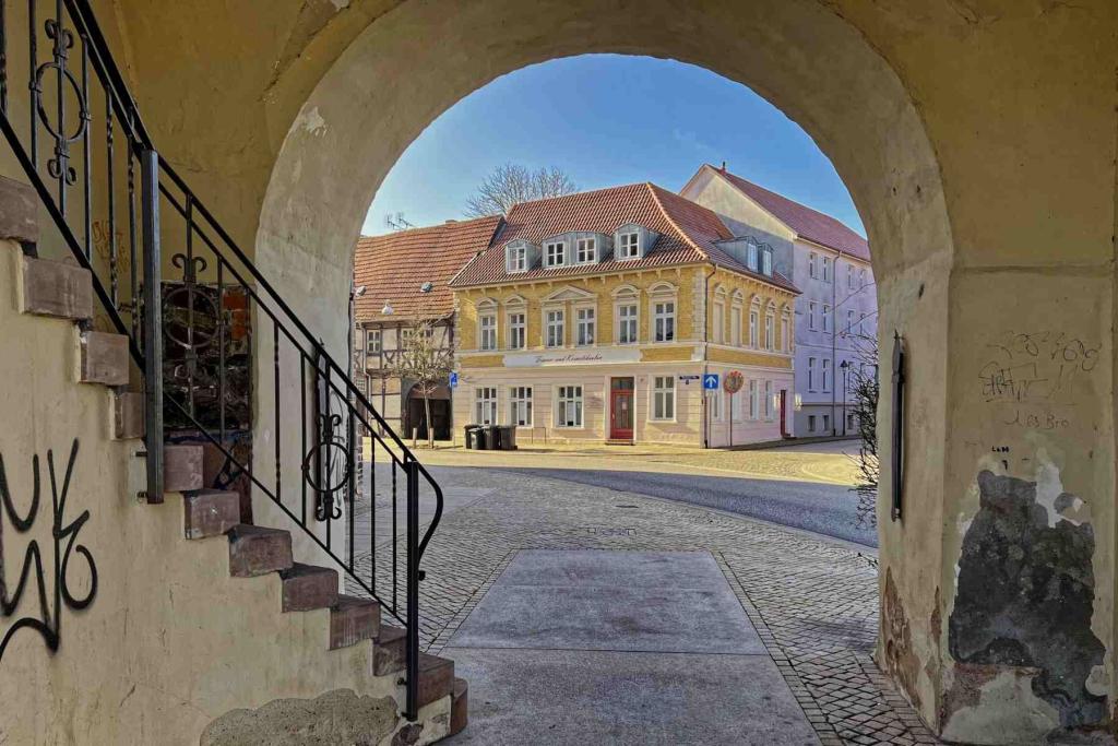 Haldensleben Durchblick Stendaler Turm