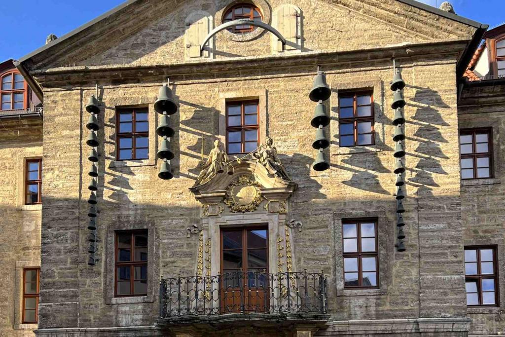 Bad Langensalza Rathaus Glockenspiel