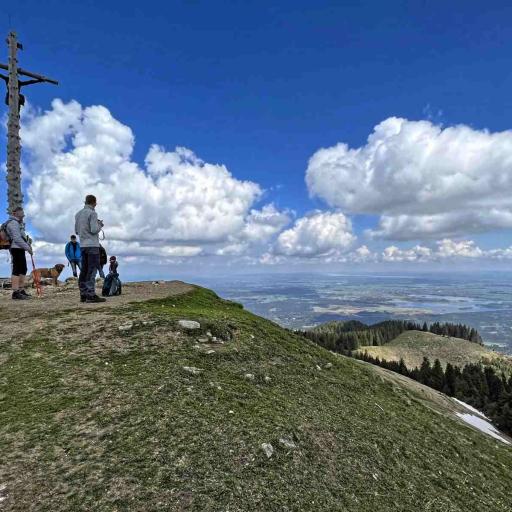 Hinteres Hörnle Gipfelkreuz Ammergauer Alpen