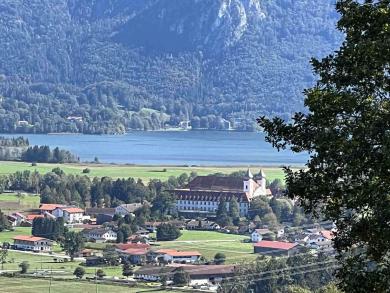 Wanderung Schlehdorf Blick Kloster