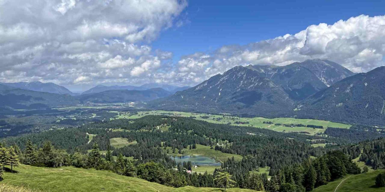 Hoher Kranzberg Isartal Blick