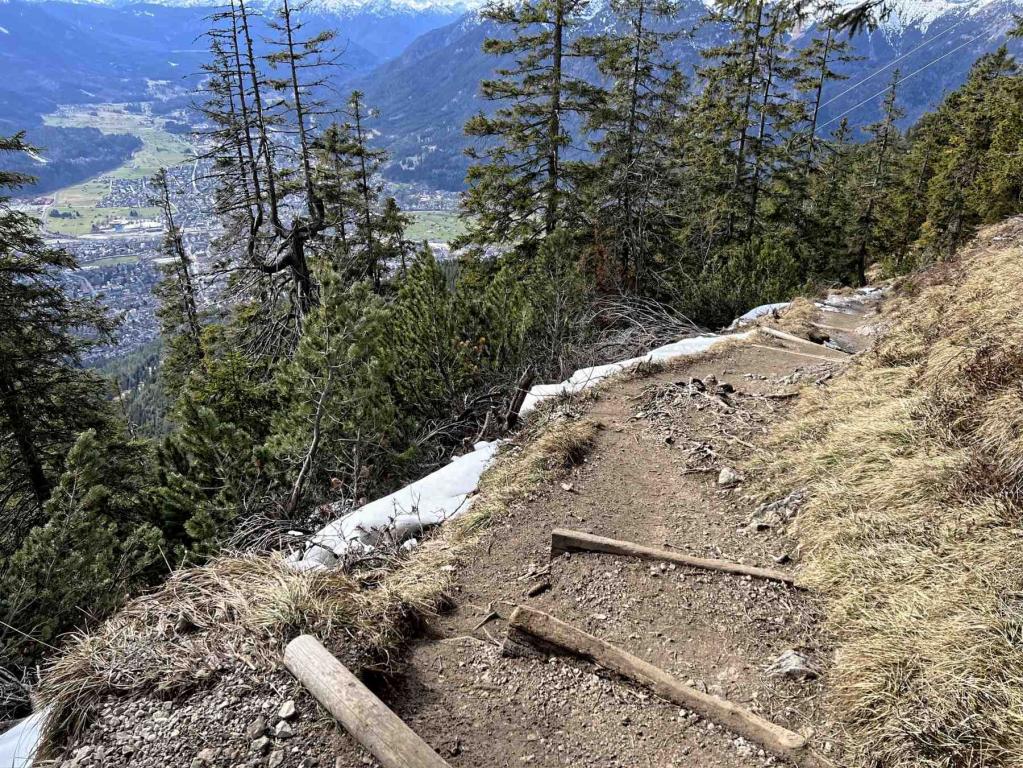 Wanderweg Abstieg Wank Partenkirchen
