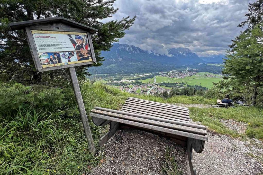 Liegebank Gipfel Krepelschrofen