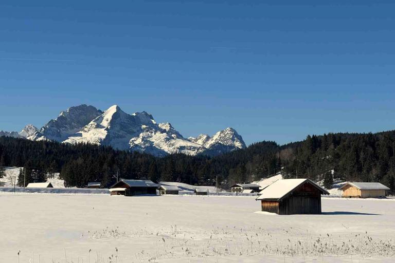 Winterwanderung Buckelwiesen Wettersteinblick