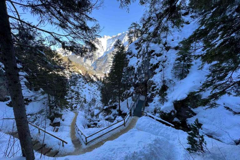 Winterwanderung Abstieg Lainbachtal